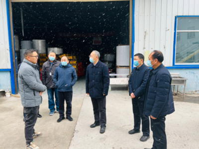 加强出版物市场监管，营造祥和节日氛围